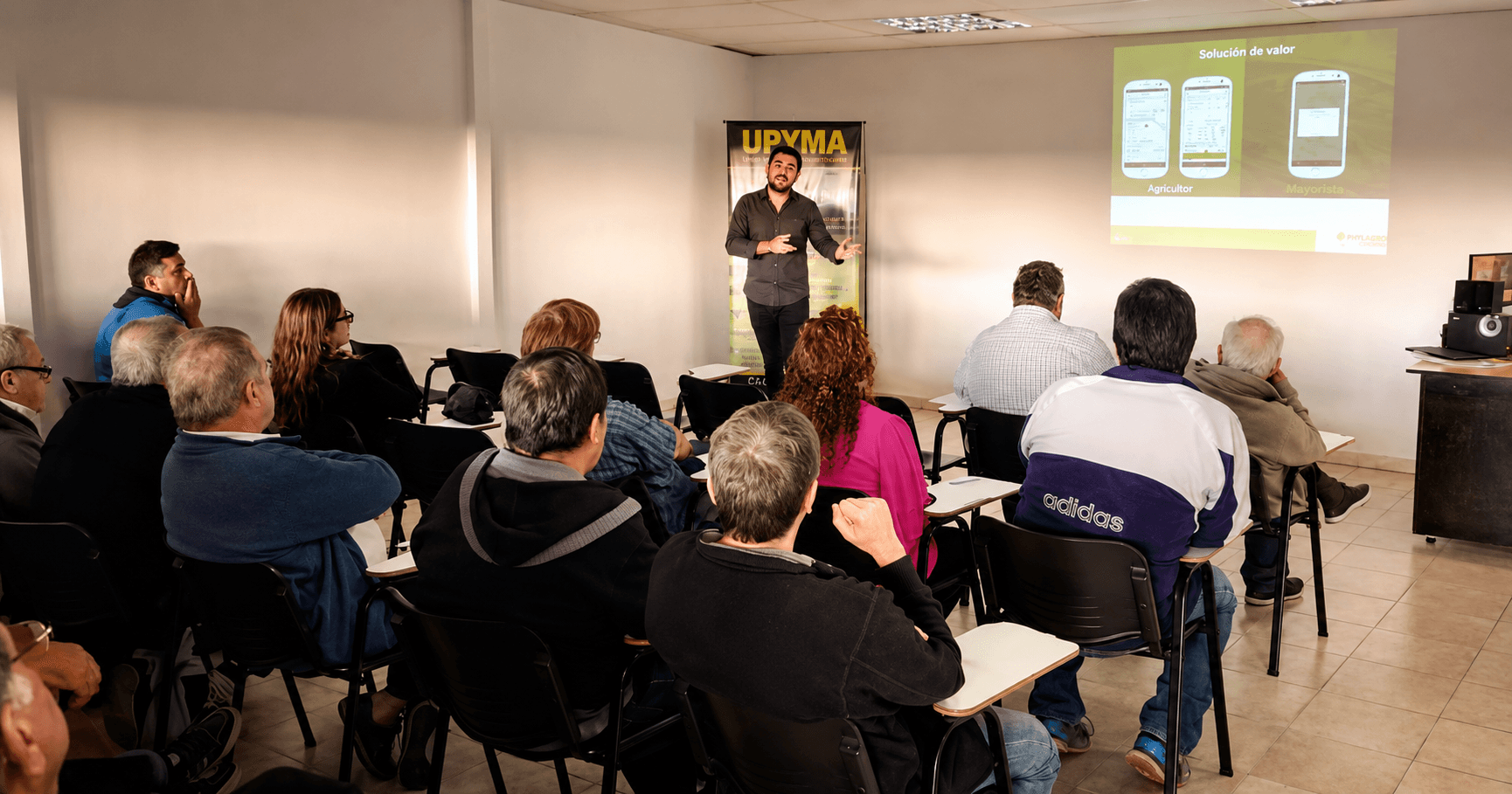 Capacitación en UPYMRA — Cursos para taxistas en Buenos Aires